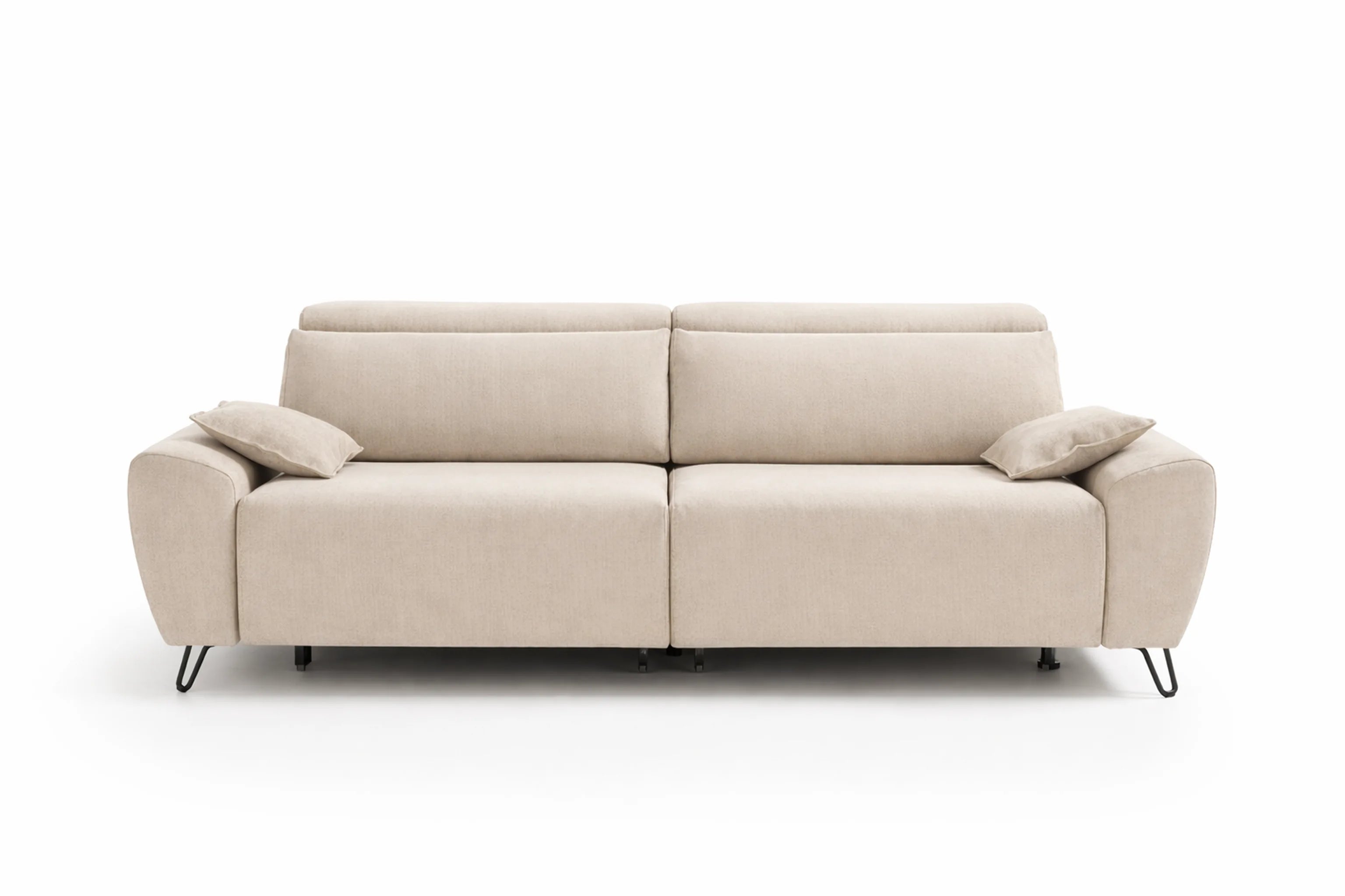 Sofá chaise longe modelo Vessuto Frisar con patas en forma de u.
